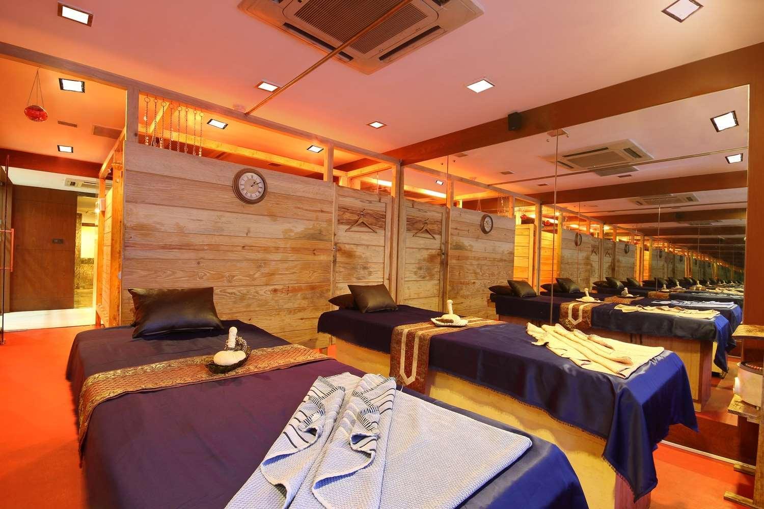 Fortune Select Jp Cosmos, Bengaluru - Member Itc Hotels' Group Kültér fotó