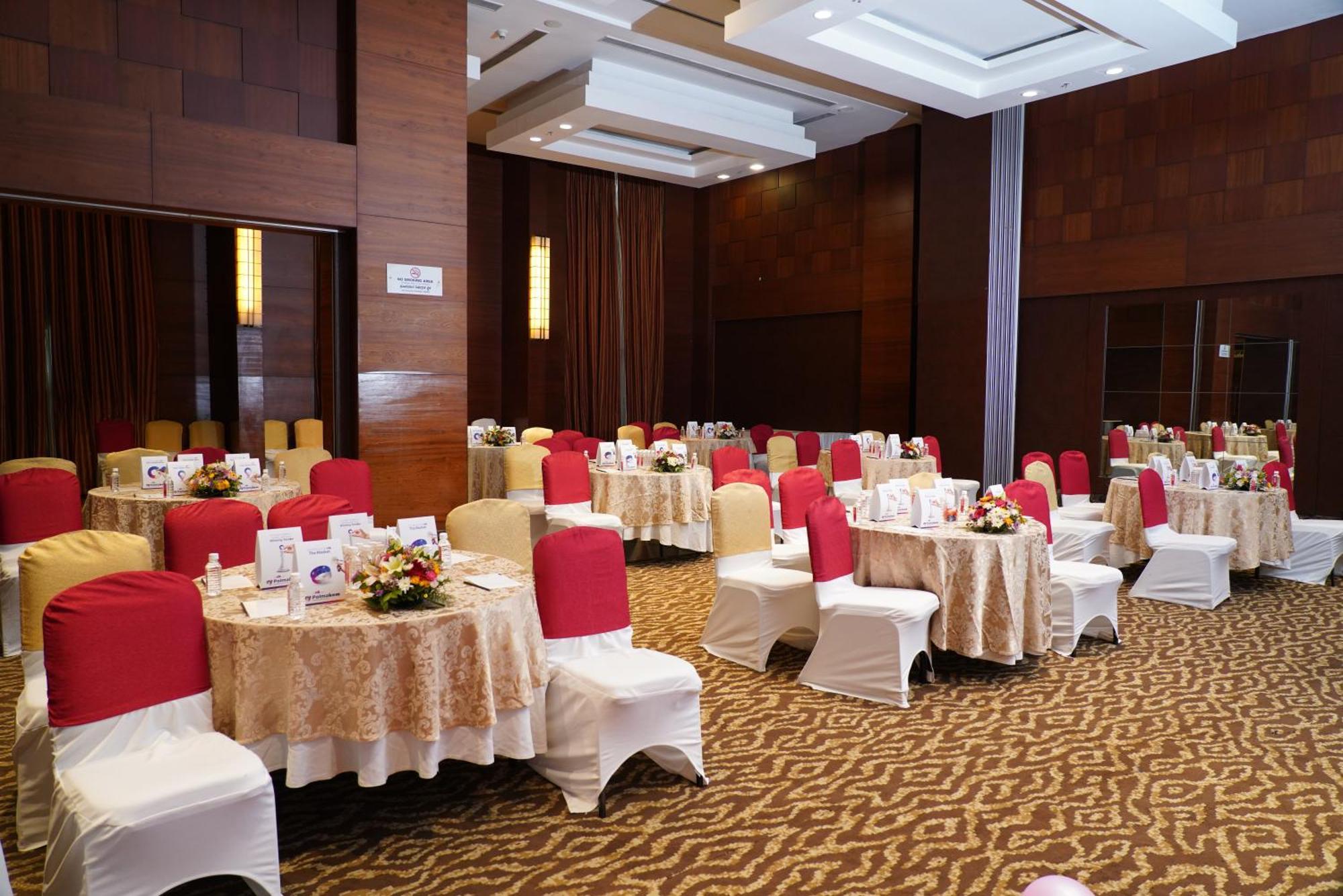 Fortune Select Jp Cosmos, Bengaluru - Member Itc Hotels' Group Kültér fotó
